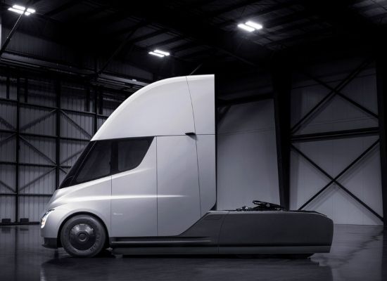 Tesla’s Electric Semi Truck